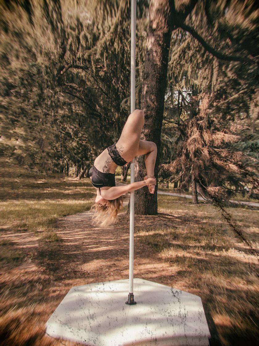 Pole dance in sala